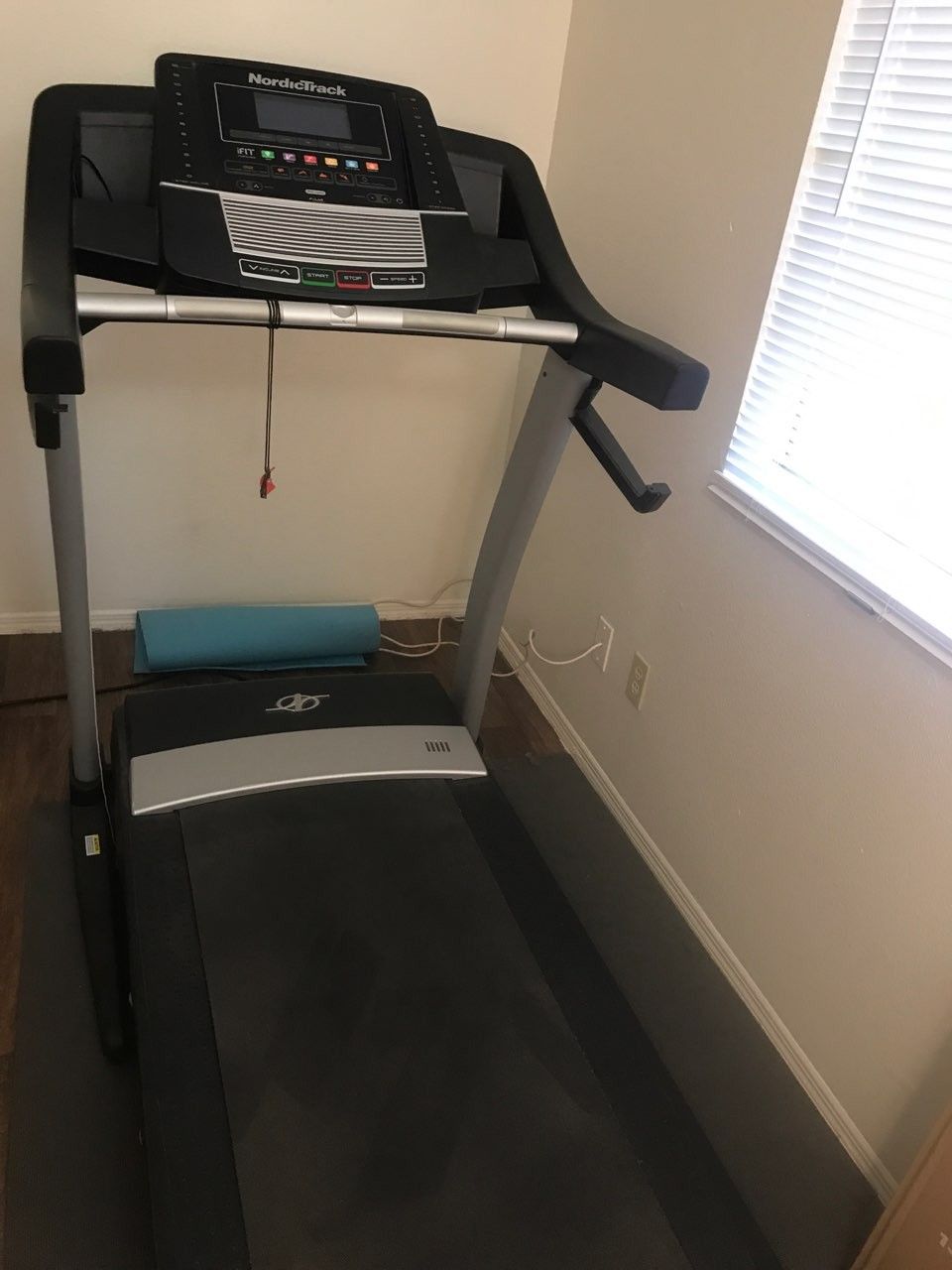 Nordictrack treadmill. C800