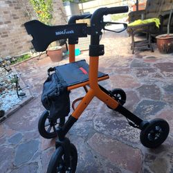 MaxWalk Rollator Walker