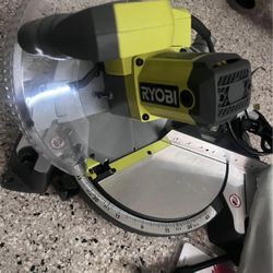 Miter Saw 