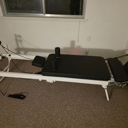 Pilates Reformer 