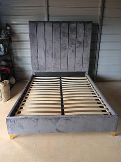 Grey Queen size bedframe ( Free Delivery if Needed)