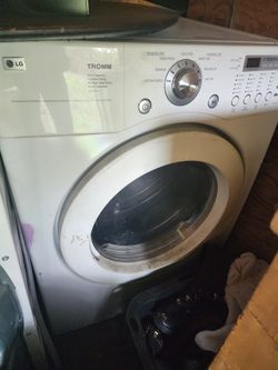 LG TROMM Ultra Capacity Dryer