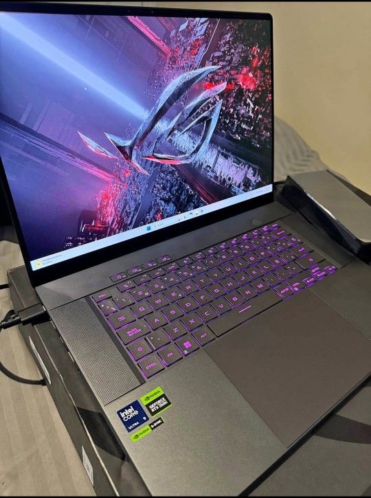 Asus ROG Zephyrus G16 Laptop