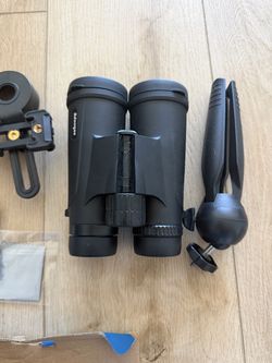 Adorrgon 12x42 HD Binoculars + Phone Adapter/Tripod Accessories — Boxed