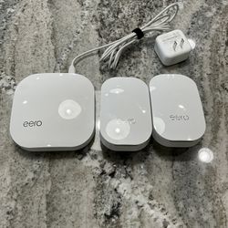 Eero pro 5 And 2 WiFi Extenders 