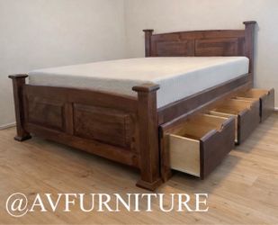 Queen Bed w 3 Drawers and Memory Foam Mattress
