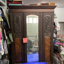 Beautiful Carved Wood Credenza. 