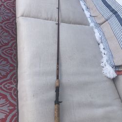 G Loomis SPINNERBAIT  SBR 813 6’9” 12-20lb EXTRA Fast Action Casting Fishing Rod-VERY GOOD SHAPE!!  