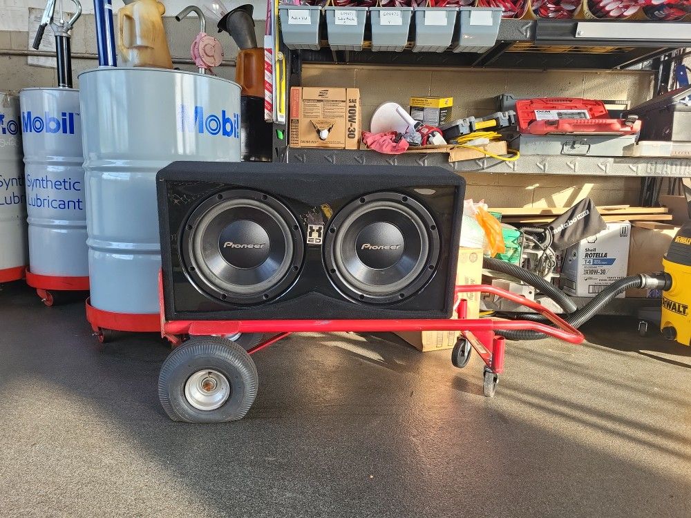 Car Speaker Box