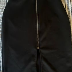 Black Beautiful Skirt Size M