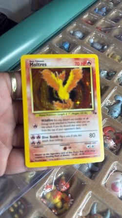 Moltres Holo Pokémon Card 70 HP