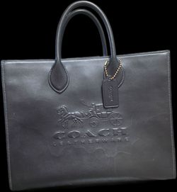 Coach Ace Tote 35 w/ Matching Coach Essential Accordion Zip Wallet