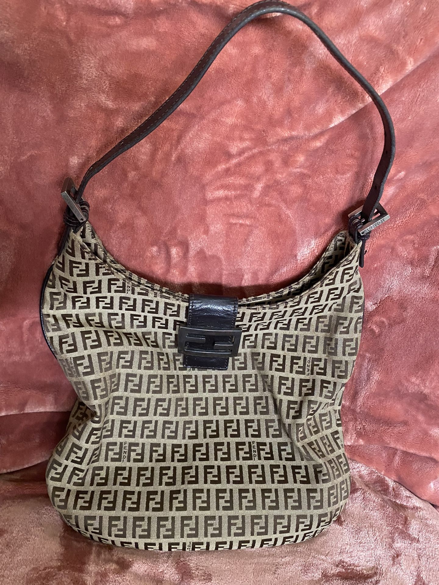 Fendi Shoulder Bag 