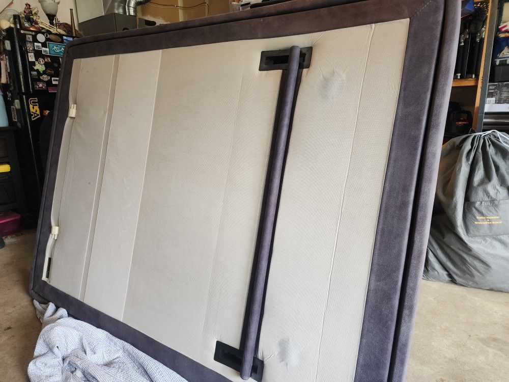 Serta Adjustable Bed Base With Headboard Mounting Brackets