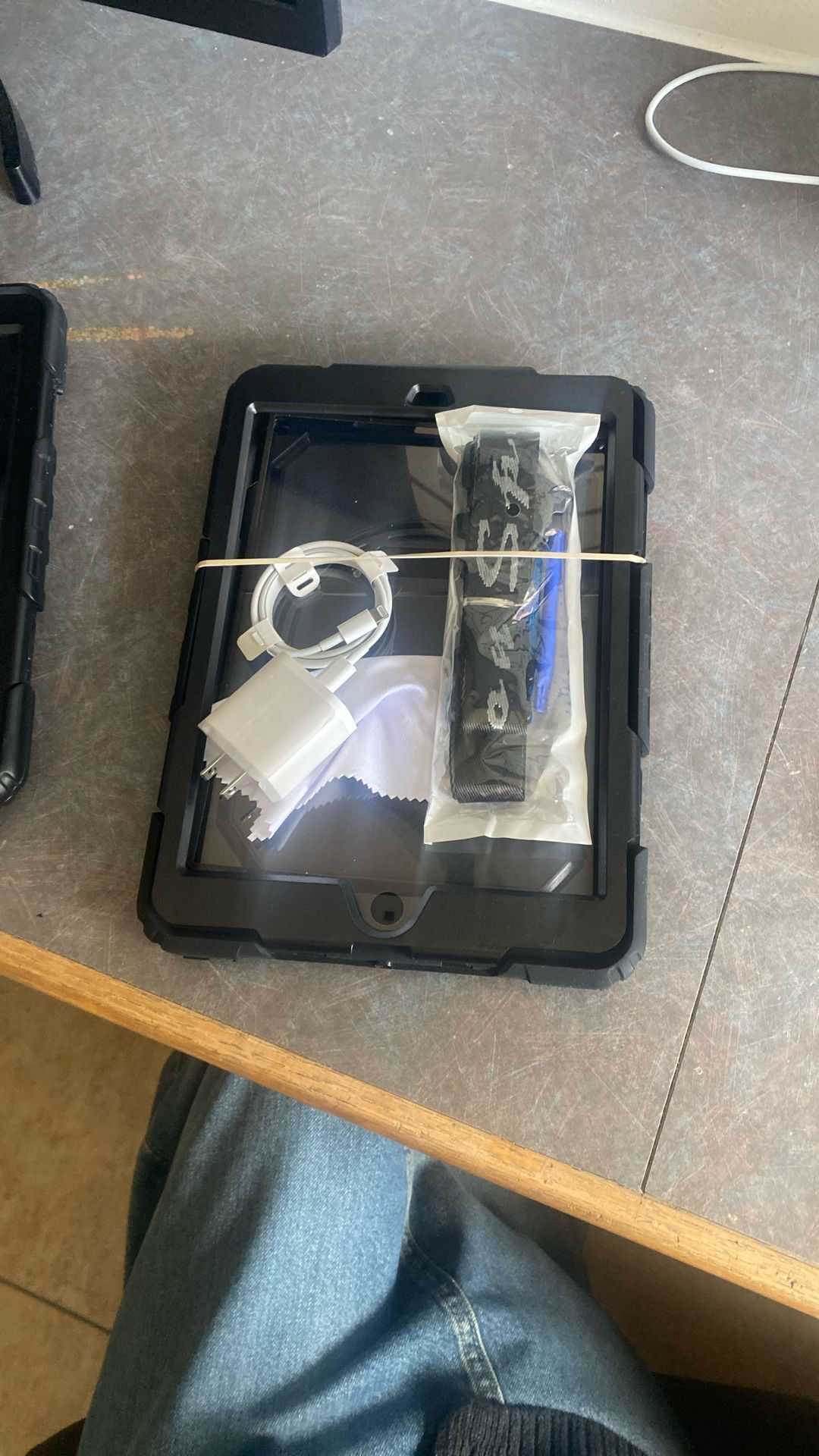 Ipad Case + Kit