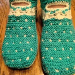 Knitted Slippers 