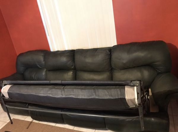 desiron grey leather pull out sofa couch