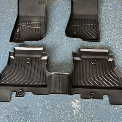 Viwik Custom All Weather Floor Matts 2018 Jeep Wrangler