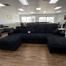 Black U-Shape Sectional Sofa 