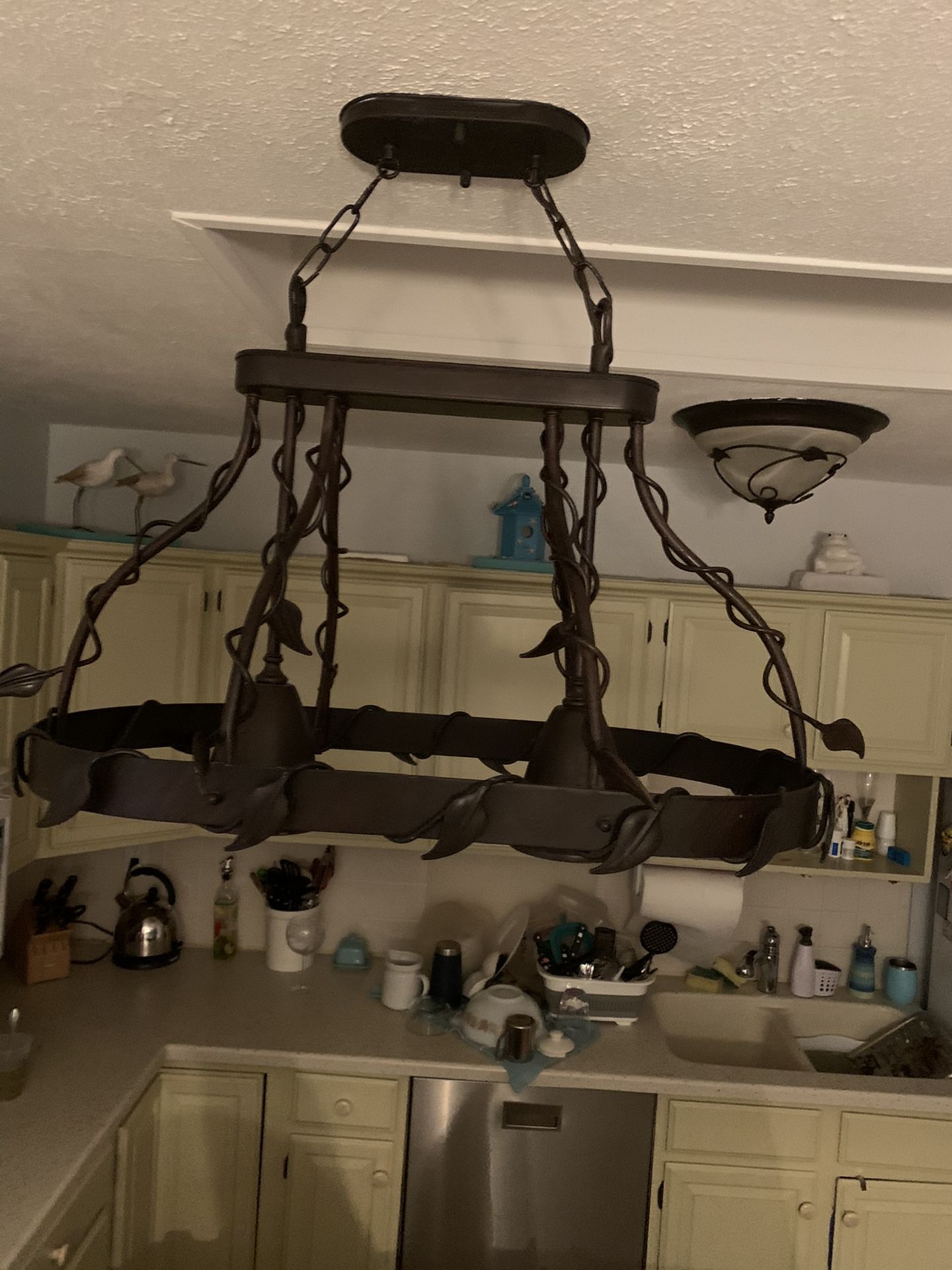 Light fixture