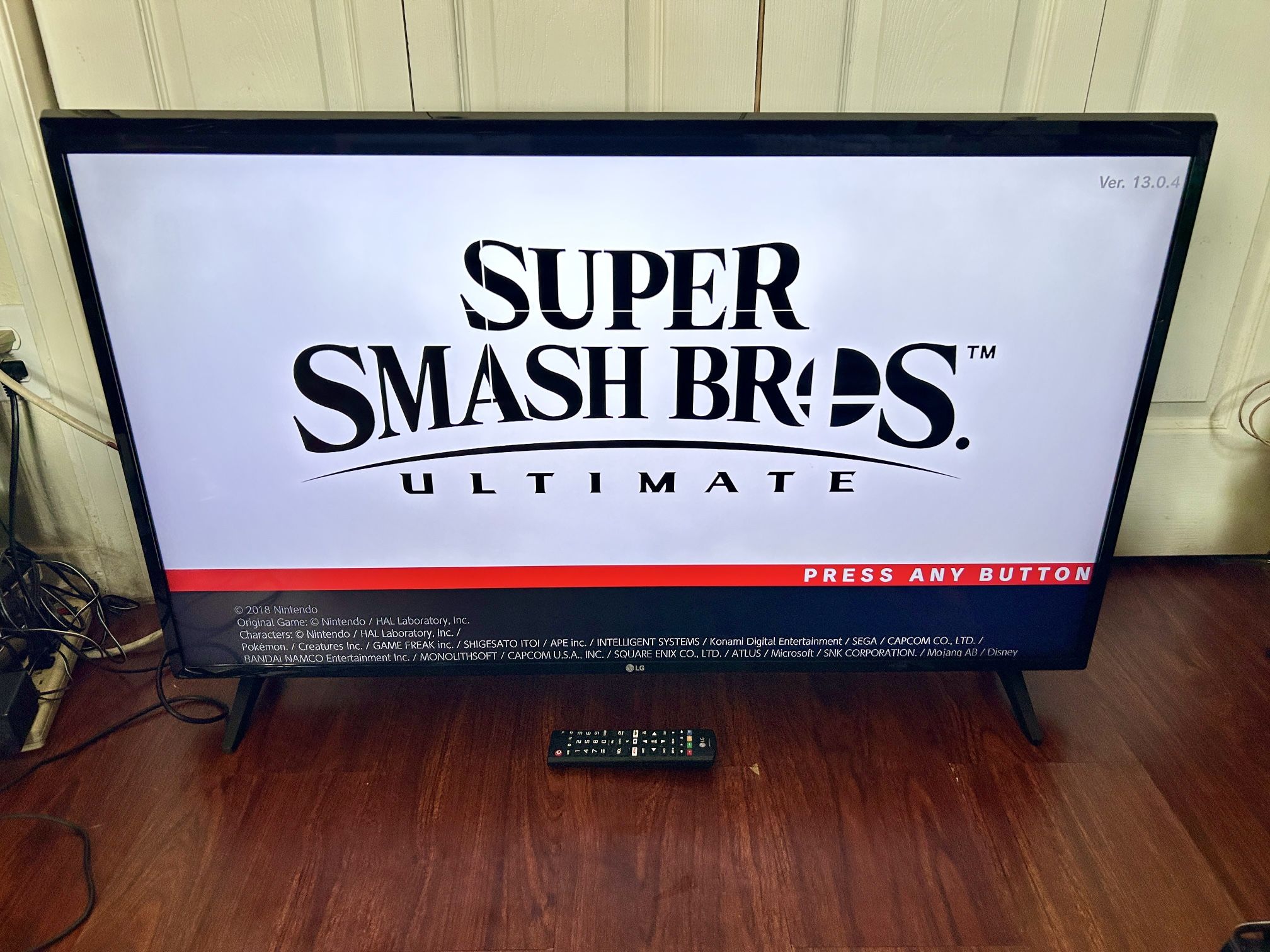 LG 43 Inch Smart TV With Remote