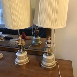 Vintage!!!!Adorable Table Lamps Set/ No Shades 