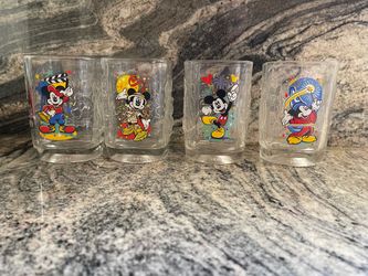Disney 2000 Glasses Set