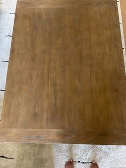 Moderns coffee table 56”X 42”