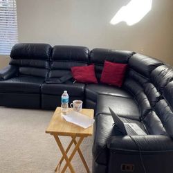 Beautiful Luxury Black Italian Leather sectional Sofa