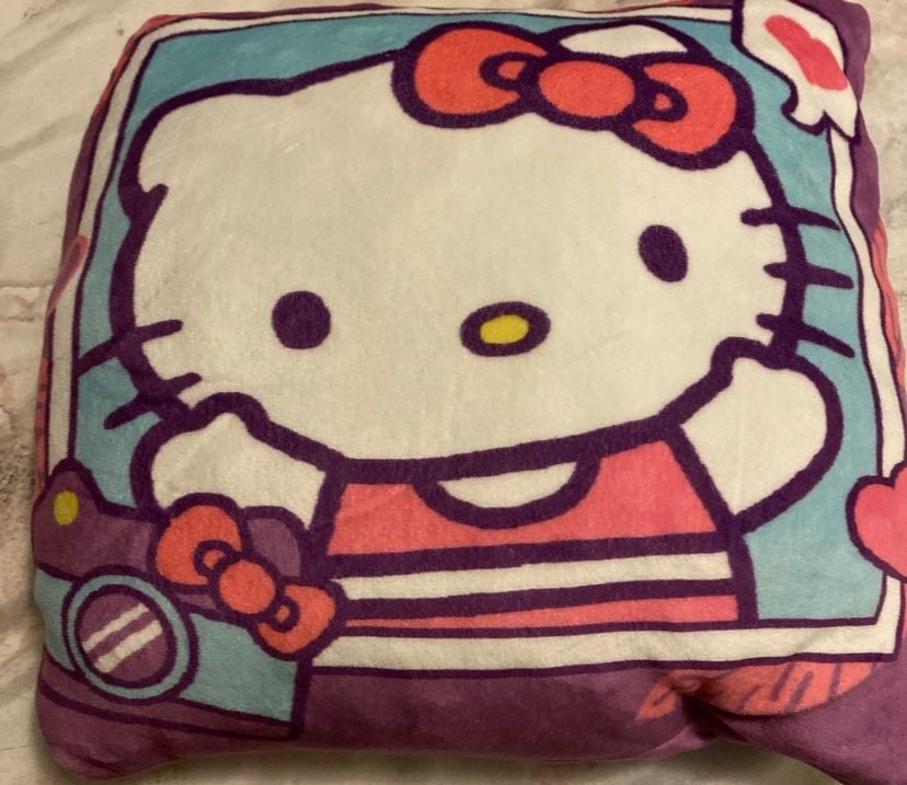 Hello Kitty Pillow
