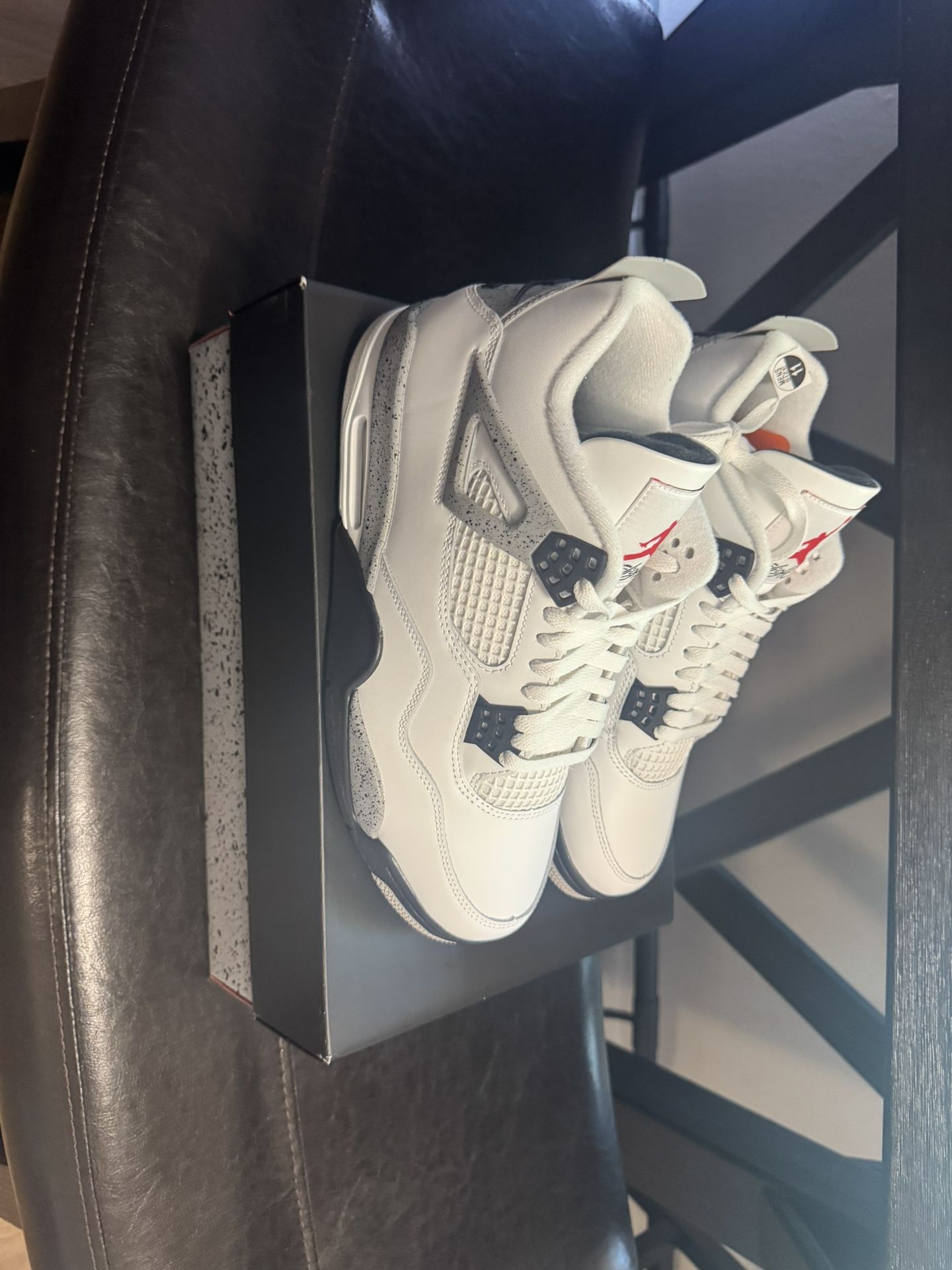 Jordan 4 White Cement Sz 11