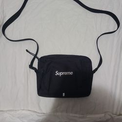 Supreme Bag And Headband 