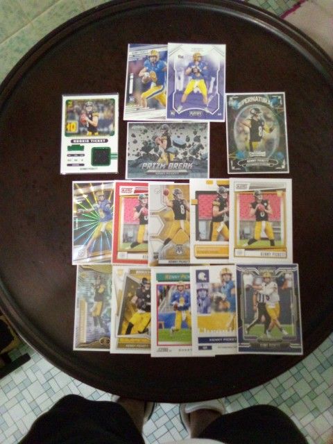 KENNY PICKETT ROOKIES