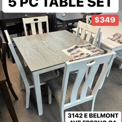 TABLE AND CHAIRS WHITE / MESA NUEVA CON SILLAS 
