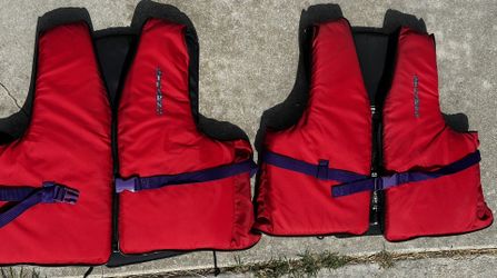 Life Preservers/Jackets