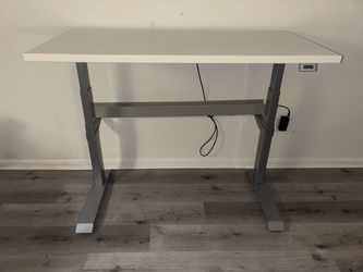 Sit or stand electrical desk