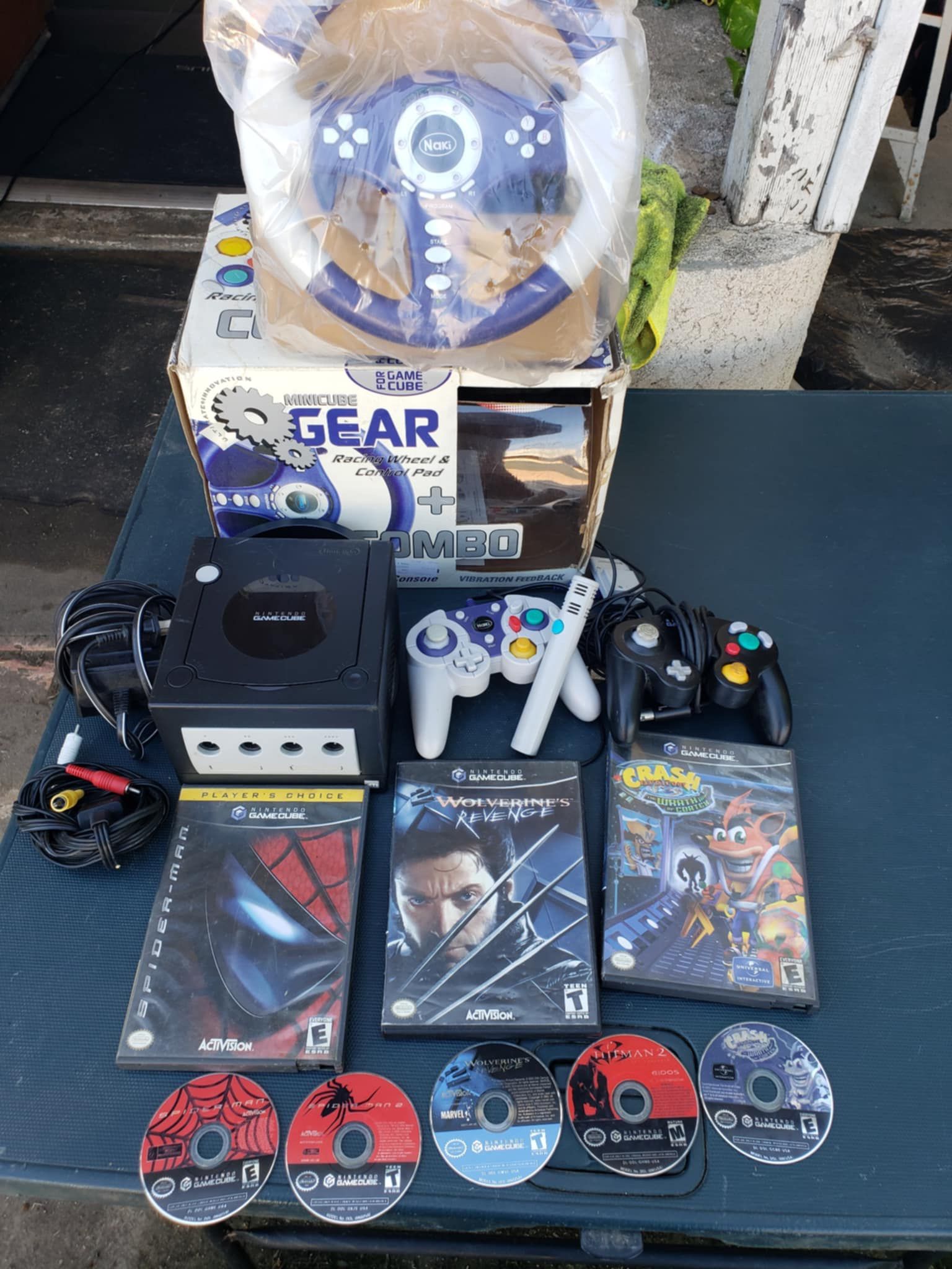 Nintendo GameCube with 5 Adult Kids Games. 2 Controllers. 1 Mic. 1 Racing Kitt game cube Console. $300! Lowest I accept Cash & trade. Free Delivery in