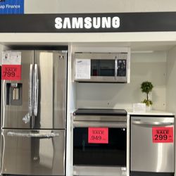 REAL PRICE‼️Refrigerador  - Refrigerator- Dishwasher   - Range - Stove