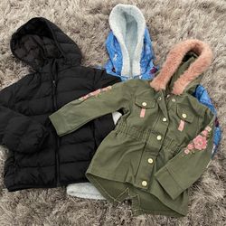 Lot Of Baby Girl Clothes 24Months -3t  Jackets And More Only 20$ Obo 