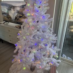 White Christmas Tree