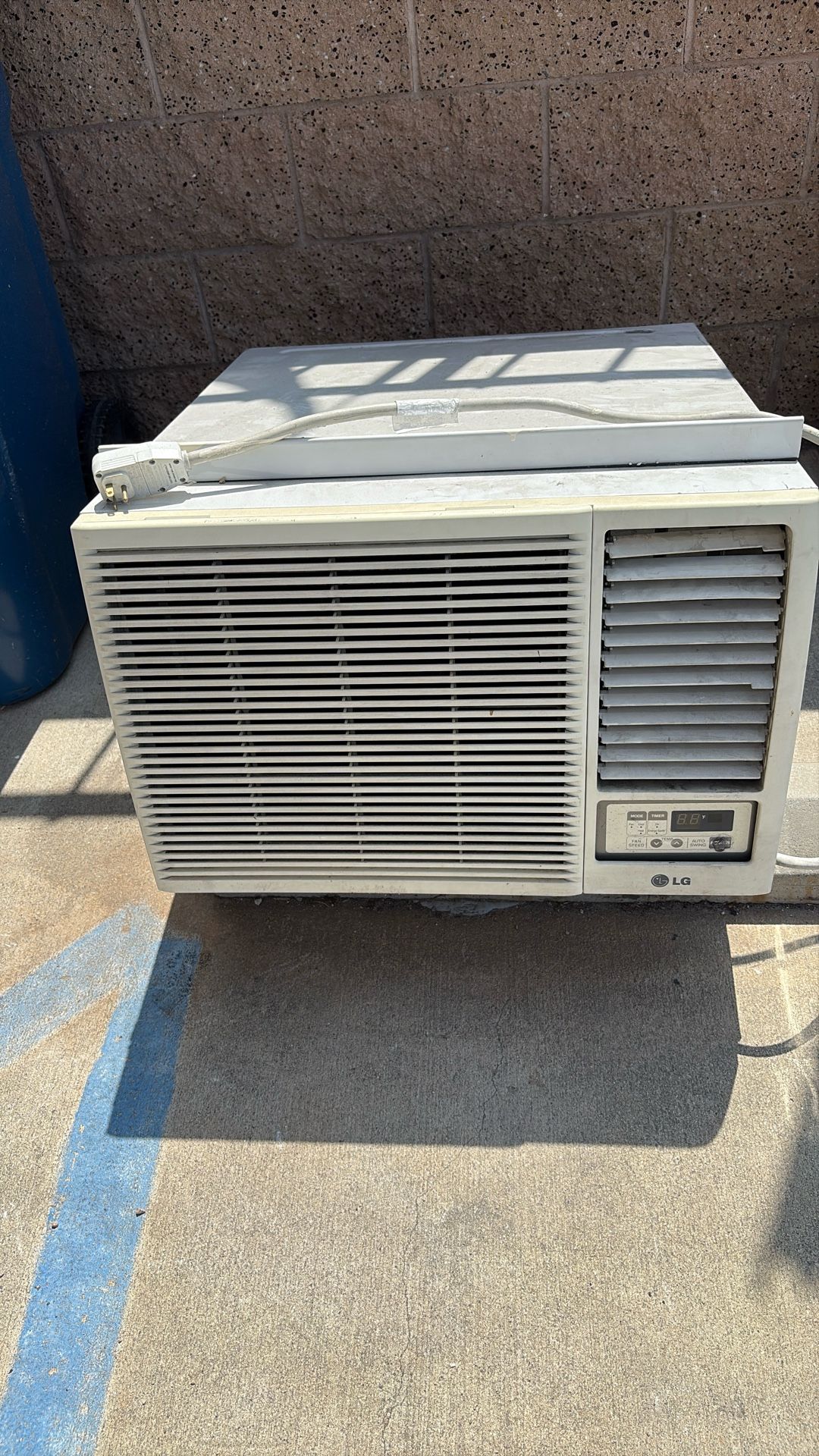 LG Window AC Unit