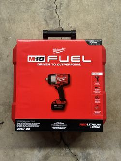 Milwaukee M18 FUEL 18V High-Torque 1/2 in. Impact Wrench