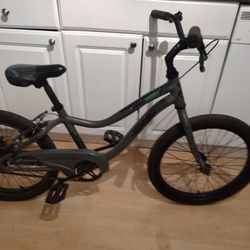 20" Giant Moda BMX Kids Bike with Aluminum Frame 