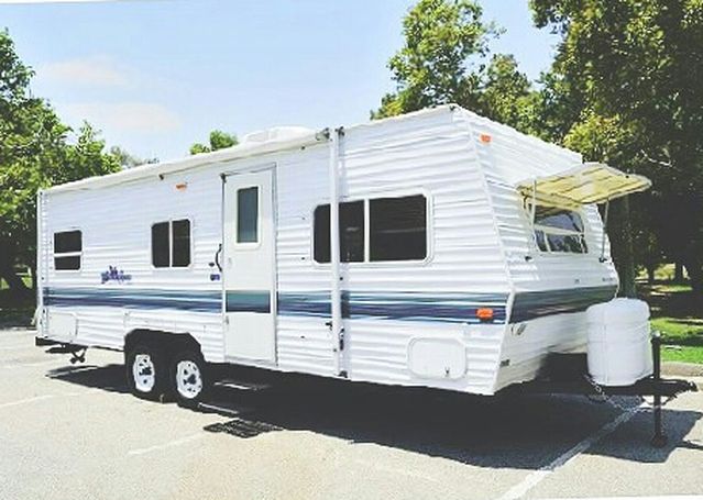 Photo 1999 Wilderness Northwest Camper urgent for sale
