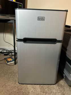 Mini fridge ~ NEED GONE ASAP