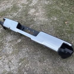 14-18 Chevy \ Gmc OEM Complete Rear Bumper 
