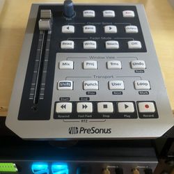 Presonus Faderport usb motorized control surface for Logic Pro Tools Live 