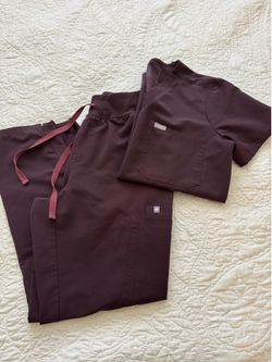 Figs scrubs