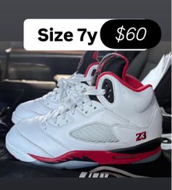 Jordan retro cheap size 7y