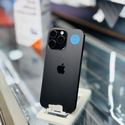 iPhone 16 Pro Max (Factory Unlocked) 